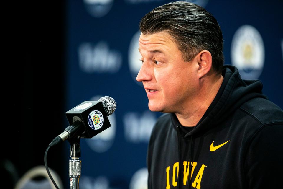 Brian Ferentz worked in a number of positions for the Patriots before joining his father at Iowa.