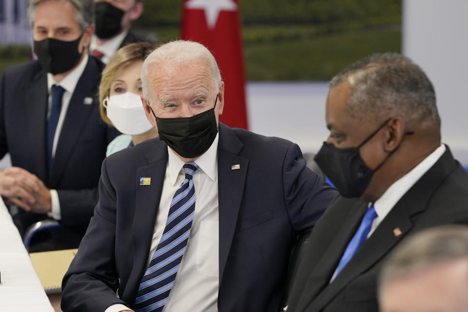 President Joe Biden talks with Secretary of Defense Lloyd Austin, right, during a bilateral meeting with Turkish President Recep Tayyip Erdogan while attending the NATO summit at NATO headquarters in Brussels, Monday, June 14, 2021. (AP Photo/Patrick Semansky)