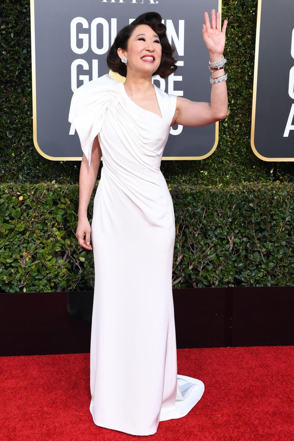 <h1 class="title">Sandra Oh Golden Globes 2019 Full BOdy</h1><cite class="credit">Getty Images</cite>