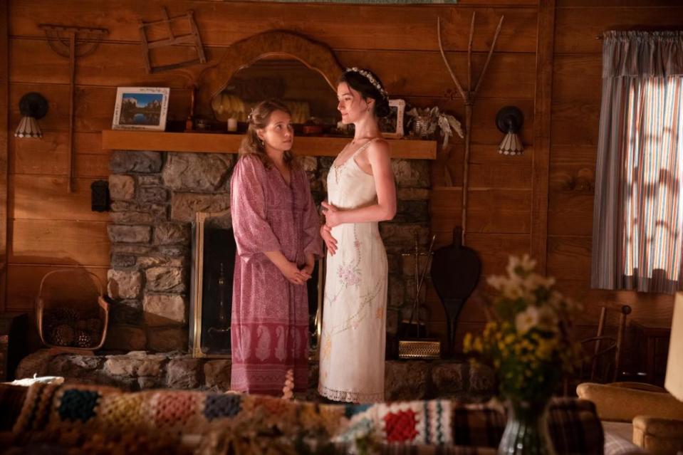 Tiny Beautiful Things -- "Go" - Episode 107 --  Clare and Amy attend a writer’s retreat, but when Amy gets great news, Clare can’t help but question if her sacrifices for Danny and their family have been holding her back. As she remembers her first marriage to Jess, she wonders: should she stay or go? Frankie (Merritt Wever) and Young Clare (Sarah Pidgeon), shown. (Photo by: Jessica Brooks/Hulu)