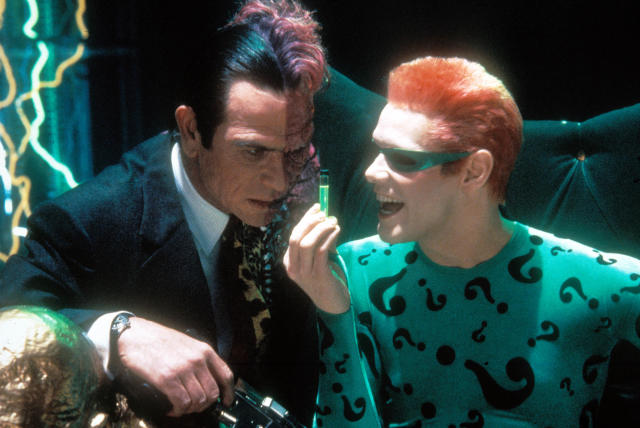  Batman Forever : Val Kilmer, Tommy Lee Jones, Jim Carrey, Chris  O'Donnell, Nicole Kidman: Movies & TV