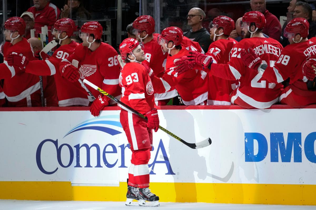 Watch: NHL's Detroit Red Wings Walk Onto The Ice To A THE BLACK