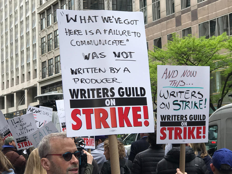 NYC picket at Peacock NewFronts