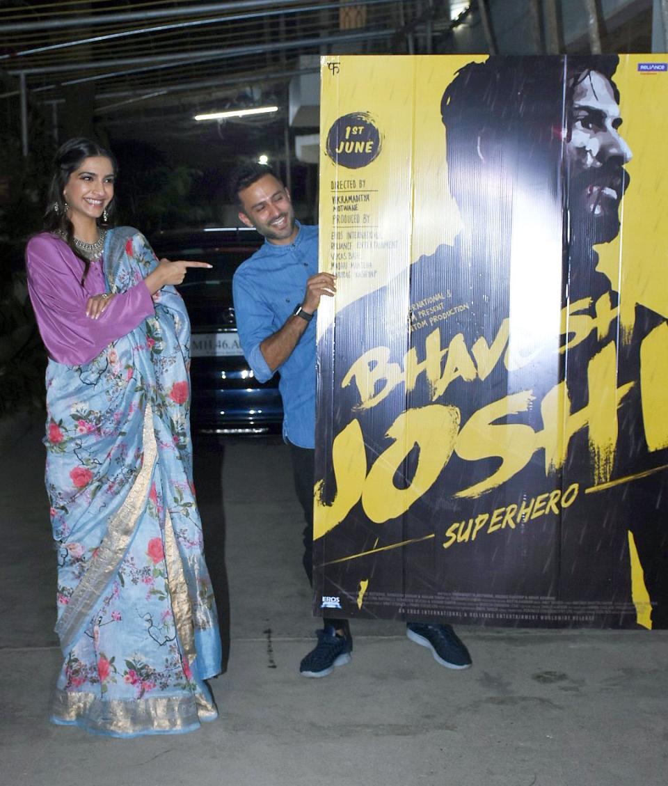 Anand Ahuja and Sonam make an extra effort to promote <i>Bhavesh Joshi Superhero.</i>