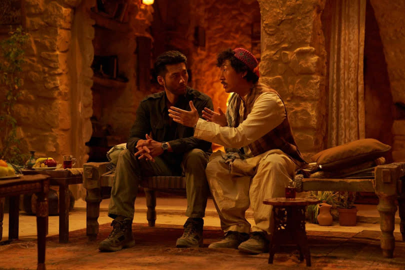 雖然遠赴約旦取景，但姜基榮多在室內拍攝，完全沒被熱到。（圖／車庫提供）