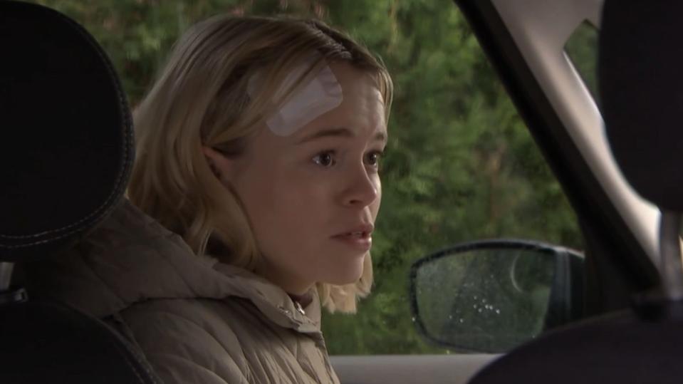 dilly harcourt in hollyoaks with a bandage over her forehead