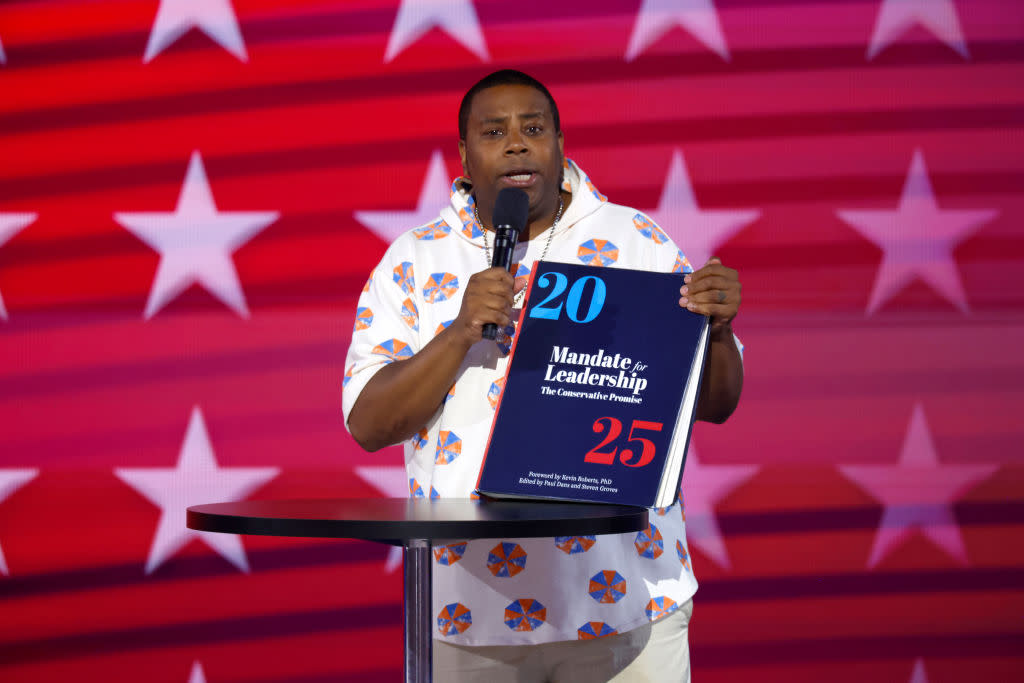 Kenan Thompson Warns Americans About Project 2025 At DNC | Photo: Chip Somodevilla/Getty Images