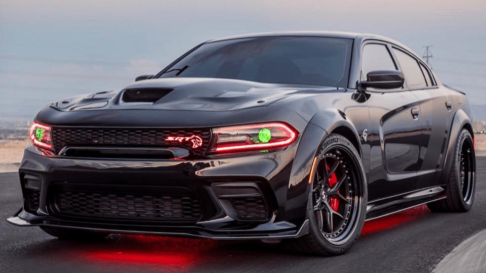 Shaquille O'Neal's Custom Dodge Charger Hellcat Widebody