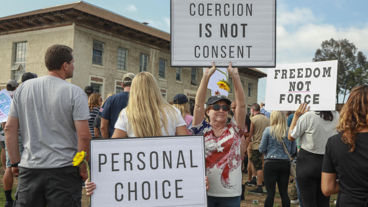 Anti-vaccine protesters 