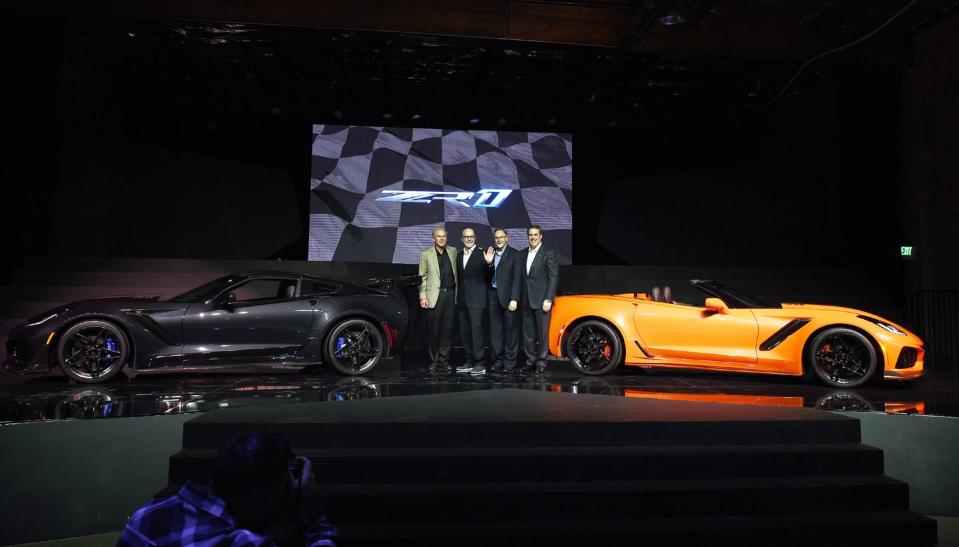 chevrolet unveils it's new 2019 zr1 corvette