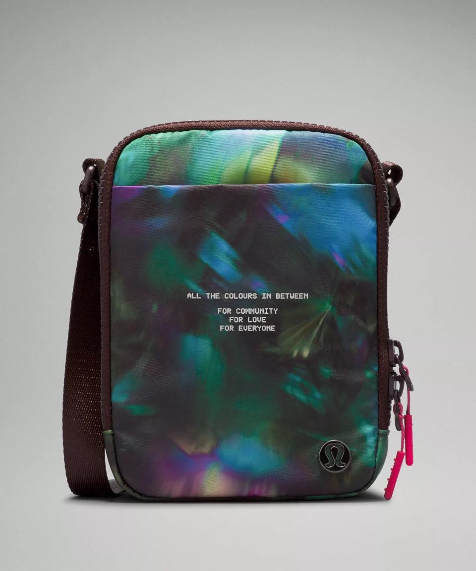 Easy Access Crossbody Bag 1.5L for Pride. Image via Lululemon.