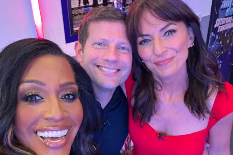 Alison, Dermot and Davina posed for a selfie during the celebrations
