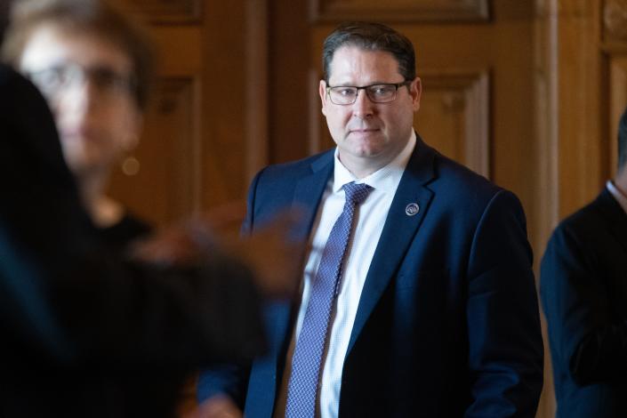 Food stamp work training requirement becomes law as Kansas Republicans override veto