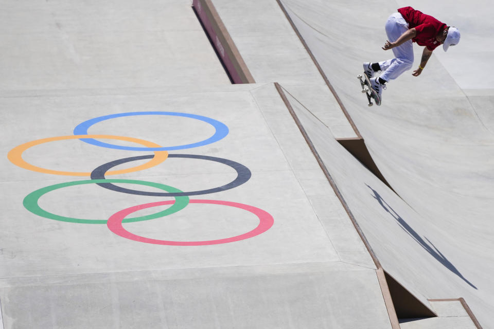 Alana Smith of the United States trains during a street skateboarding practice session at the 2020 Summer Olympics, Friday, July 23, 2021, in Tokyo, Japan. (AP Photo/Markus Schreiber)