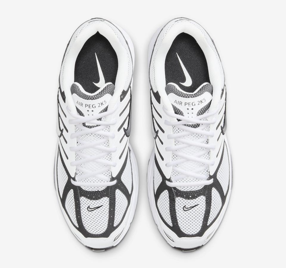Nike Pegasus 2K5 White Black 