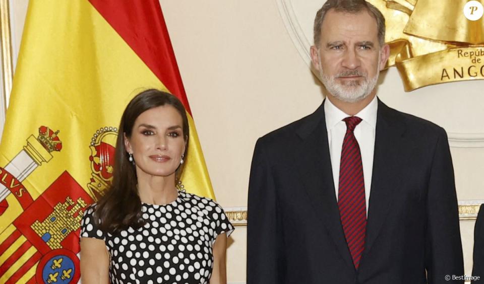 Letizia d'Espagne : Renversante au bras de Felipe, la reine sérieuse pour une visite capitale en Afrique - BestImage