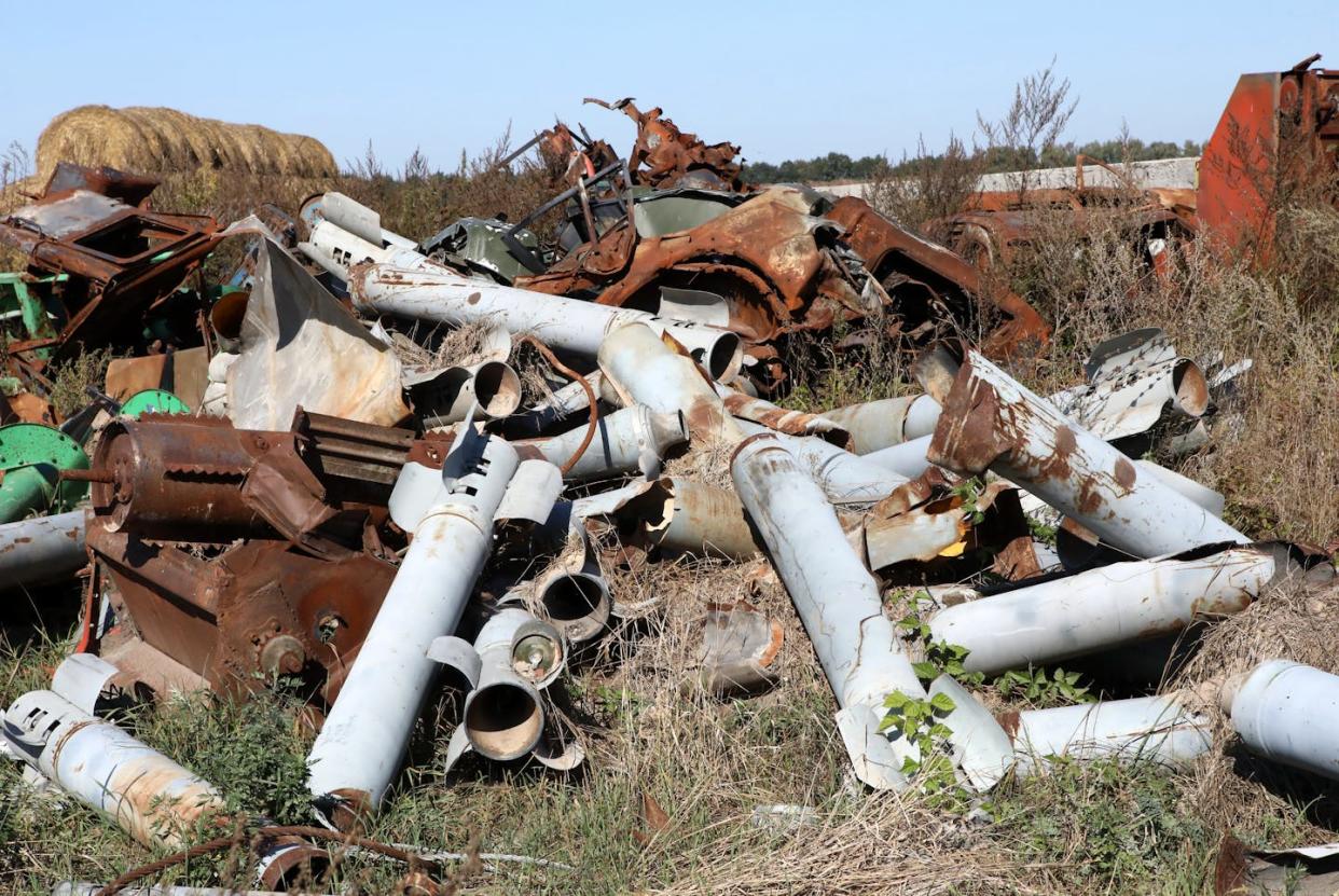 Fragments of Russian shells piled at a farm in the Chernihiv region of northern Ukraine. <a href="https://www.gettyimages.com/detail/news-photo/fragments-of-russian-shells-are-piled-on-the-ground-at-news-photo/1701521929" rel="nofollow noopener" target="_blank" data-ylk="slk:Volodymyr Tarasov /Ukrinform/Future Publishing via Getty Images;elm:context_link;itc:0;sec:content-canvas" class="link ">Volodymyr Tarasov /Ukrinform/Future Publishing via Getty Images</a>