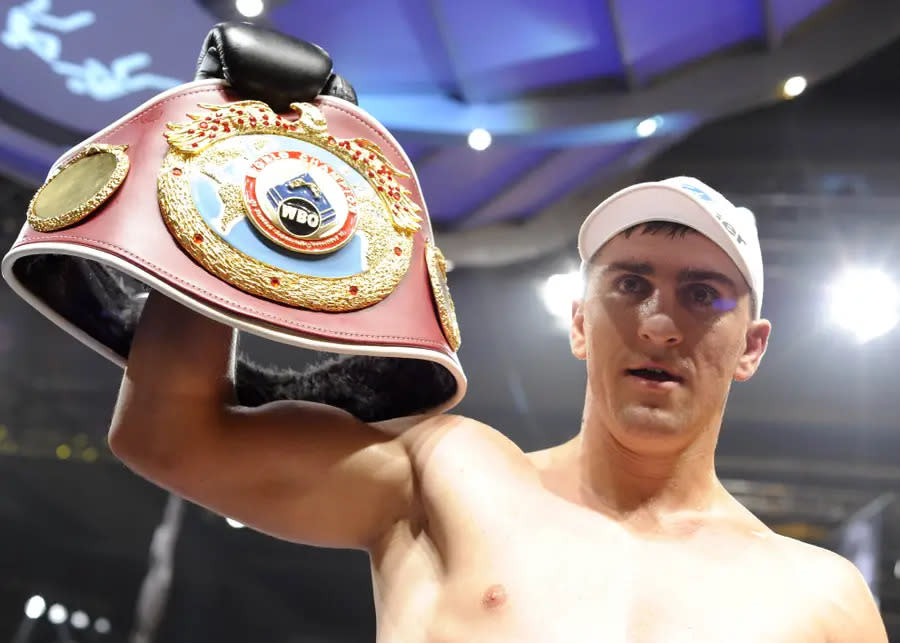 2009: MARCO HUCK (WBO-Cruisergewicht) - 2007 lässt er seine erste Titel-Chance gegen Steve Cunningham noch ungenutzt. Zwei Jahre später gelingt ihm gegen den Argentinier Victor Emilio Ramirez ein Punktsieg und der ersehnte WM-Titel