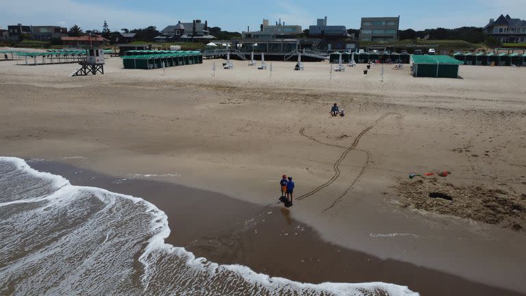 Recorrida gastronómica e inmobiliaria por Pinamar ; sociedad; turismo; comidas; playas; vacaciones; precios; alquileres