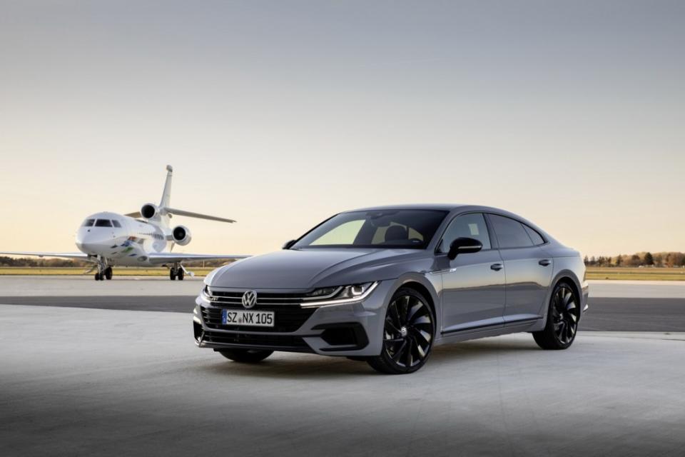 250-volkswagen-arteon-r-line-edition