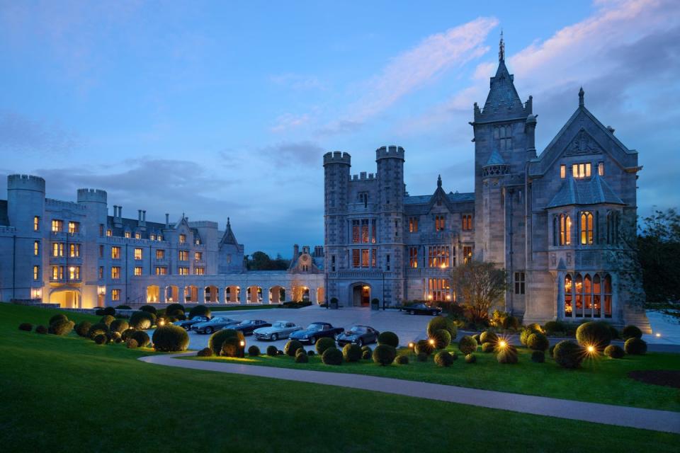  (Adare Manor)