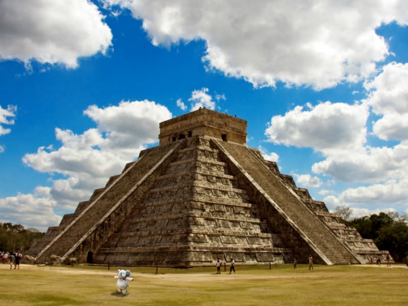 De hecho, también hizo una escala en México, para conocer la zona arqueológica de Chichén Itzá. Foto: Imgur.com/earlyamerican