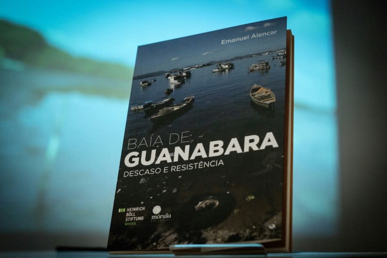 View of the book "Baia de Guanabara: Descaso e Resistencia (Guanabara Bay: Neglect and Resistance)" by Brazilian jounalist Emanuel Alencar displayed at its launching event in Rio de Janeiro, Brazil, on June 23, 2016