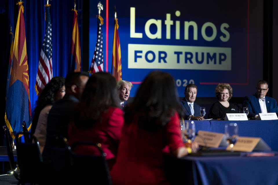 El presidente Donald Trump habla durante un evento de campaña con latinos en Phoenix, el 14 de septiembre de 2020. (Doug Mills/The New York Times)