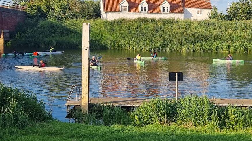 Scouts rowing in the Boston area