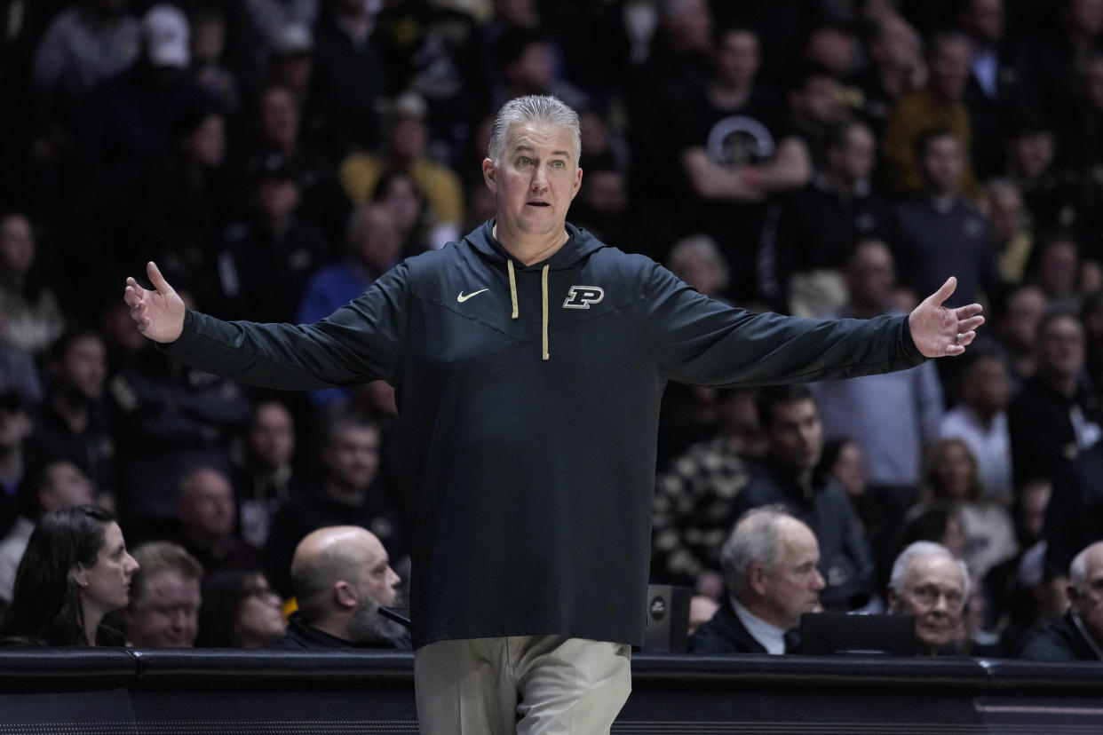 Purdue head coach Matt Painter is trying to get his team past the Sweet 16 for the first time in his tenure. (AP Photo/Michael Conroy)