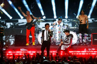 Bruno Mars peforms withe the Red Hot Chili Peppers during the Pepsi Super Bowl XLVIII Halftime Show at MetLife Stadium on February 2, 2014 in East Rutherford, New Jersey. (Photo by Elsa/Getty Images)