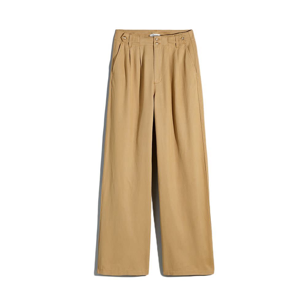 <p><a href="https://go.redirectingat.com?id=74968X1596630&url=https%3A%2F%2Fwww.madewell.com%2Fthe-harlow-wide-leg-pant-99107032682.html&sref=https%3A%2F%2F" rel="nofollow noopener" target="_blank" data-ylk="slk:Shop Now;elm:context_link;itc:0;sec:content-canvas" class="link rapid-noclick-resp">Shop Now</a></p><p>The Harlow Wide-Leg Pant</p><p>$118.00</p><p>madewell.com</p>