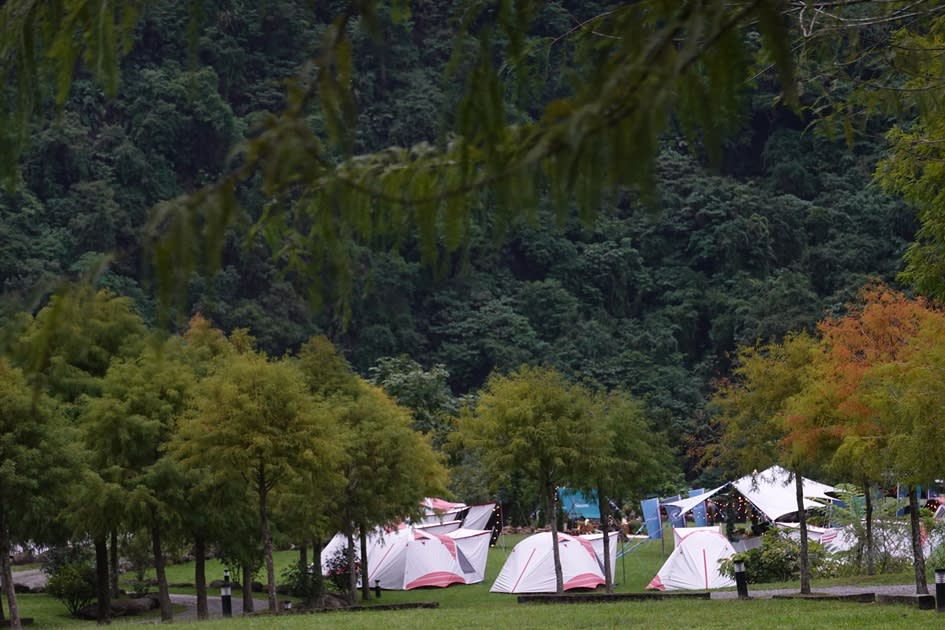 南澳秘境露營趣  小漁港吃海鮮、秘境溯溪、沙灘越野車馳騁山谷