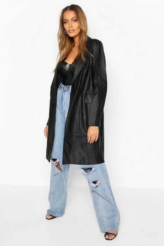 <strong><a href="https://fave.co/2UJ4U6A" target="_blank" rel="noopener noreferrer">Find it for $40 at Boohoo</a>.</strong>