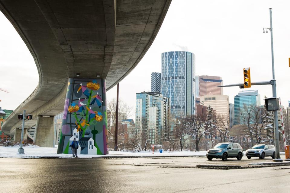 A view of downtown Calgary from the intersection of Memorial Drive and Fourth Street N.E.