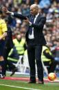 Football Soccer - Real Madrid v Athletic Bilbao - Spanish Liga BBVA - Santiago Bernabeu stadium, Madrid, Spain - 13/02/16 Real Madrid's coach Zinedine Zidane in action. REUTERS/Andrea Comas