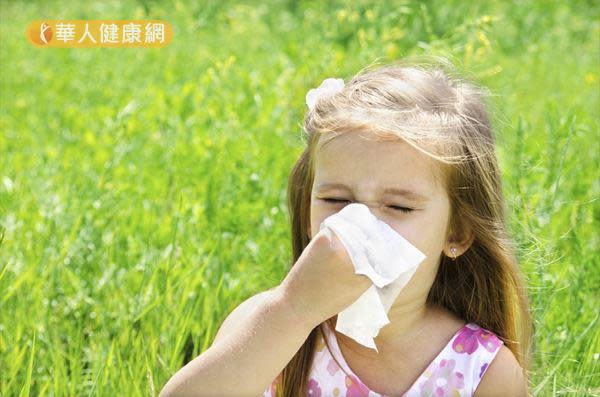 免疫力差的幼兒，容易遭受致病的細菌或病毒感染而生病。