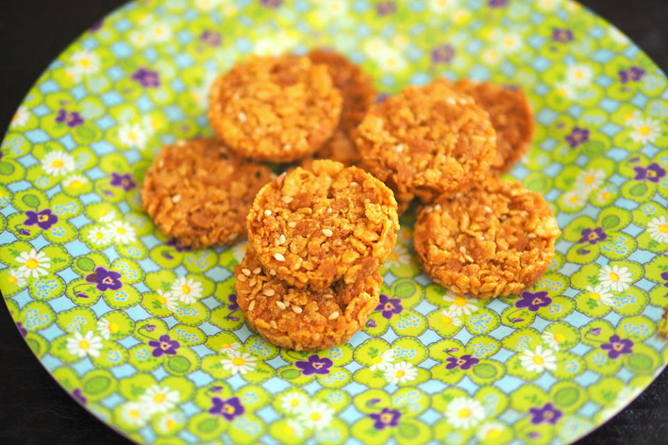 Brown &amp; Sugar's Nisang Cornflake Cookies are super crunchy and incredibly fragrant with the use of 'nisang' from Terengganu. — Pictures by Lee Khang Yi