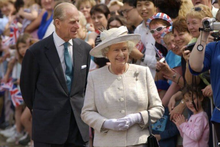 Felipe fue muy importante para sostener el reinado de Isabel II