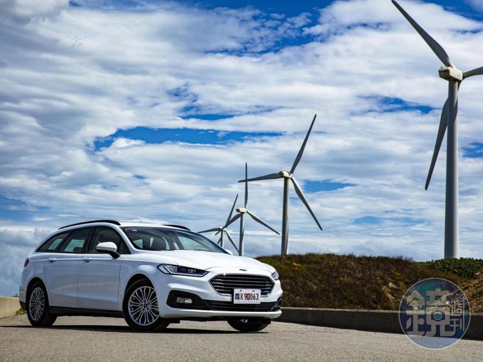 FORD Mondeo Hybrid Wagon