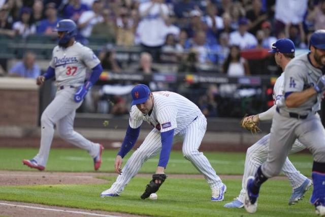 Dodgers look like old selves in doubleheader sweep of Mets - Yahoo Sports