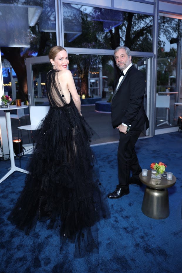 <p>Leslie Mann and Judd Apatow </p><p><a href="https://www.gettyimages.com/detail/1473094548" rel="nofollow noopener" target="_blank" data-ylk="slk:Stefanie Keenan/VF23/Getty Images;elm:context_link;itc:0;sec:content-canvas" class="link ">Stefanie Keenan/VF23/Getty Images</a></p>