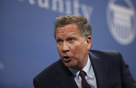 U.S. Republican presidential candidate John Kasich speaks at the 2016 Kemp Forum on Expanding Opportunity in Columbia, South Carolina, January 9, 2016. REUTERS/Randall Hill