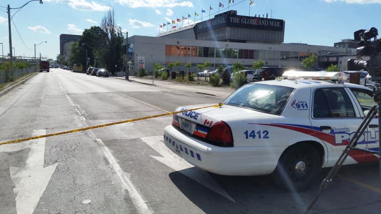 Globe and Mail newsroom evacuation lifted, no bomb found, Toronto police say