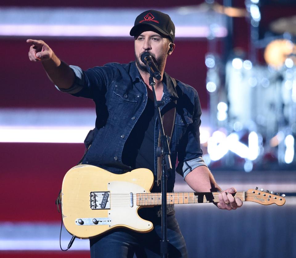 Luke Bryan performs during the 52nd Annual CMA Awards at Bridgestone Arena Wednesday Nov. 14, 2018, in Nashville, Tenn.