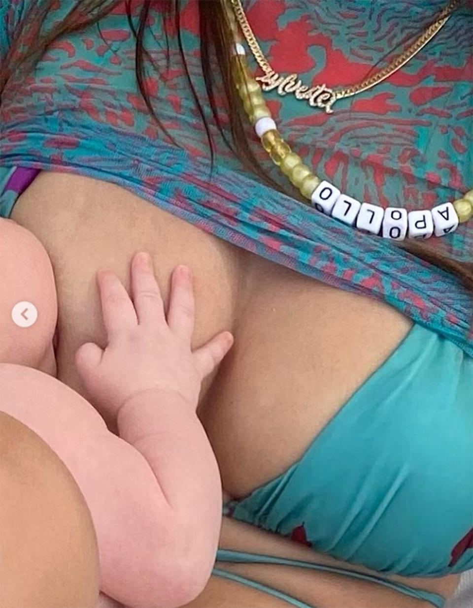 Emily Ratajkowski Shared a Photo Breastfeeding Her 3-Month-Old Son On the Beach