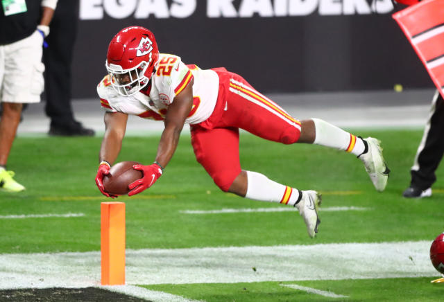 Clyde Edwards-Helaire wins Chiefs' Mack Lee Hill Award