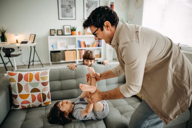 Some fathers have changed their priorities as a result of the COVID-19 pandemic.  (Photo: eclipse_images via Getty Images)