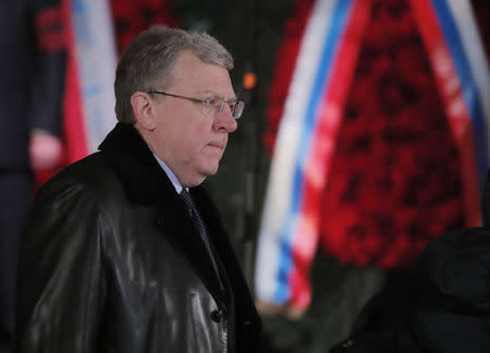 Chairman of Russia’s Audit Chamber Alexei Kudrin pays respect to founder of Russia’s oldest human rights group and Sakharov Prize winner Lyudmila Alexeyeva in Moscow, Russia December 11, 2018. REUTERS/Maxim Shemetov