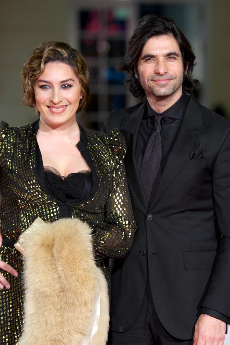 MALAGA, SPAIN - MARCH 25:  Spanish singer Estrella Morente and Javier Conde attend the "Dioses y Perros" premiere during the 17th Malaga Film Festival 2014 - Day 5 at the Cervantes Theater on March 25, 2014 in Malaga, Spain.  (Photo by Carlos Alvarez/Getty Images)